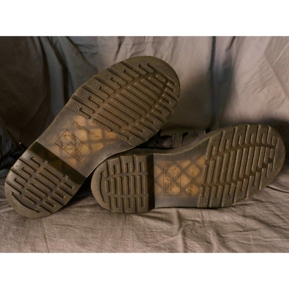 Dr. Martens RARE Zelda Extreme Lace Boot - Picture 7 of 8